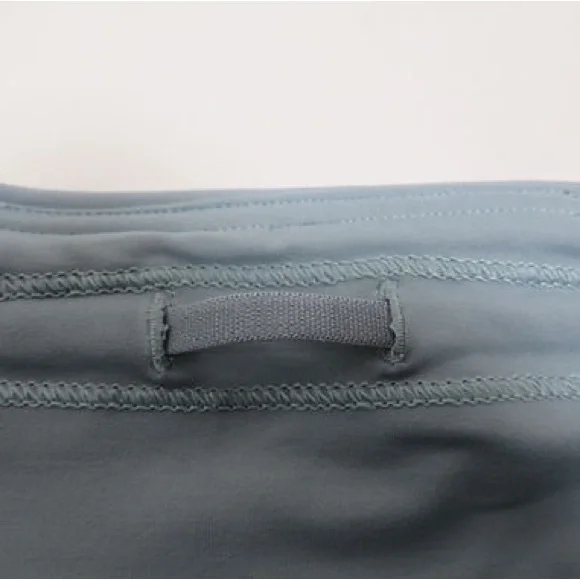 Lululemon Women's Run Off Route High-Rise Short 4" Blue Cast Size 8 - Picture 4 of 4